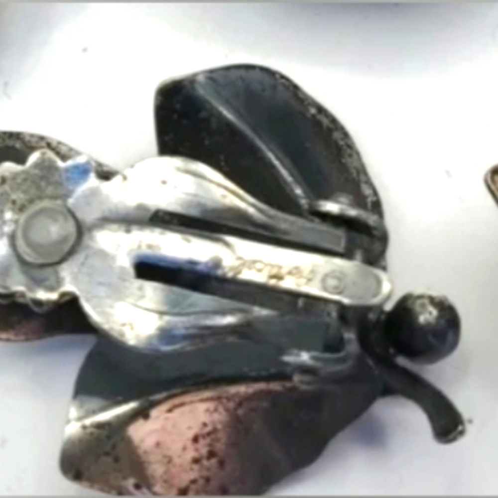 Botticelli Vintage 60s Blackened Silver Rare Leaf Clip On Earrings - Picture 5 of 12